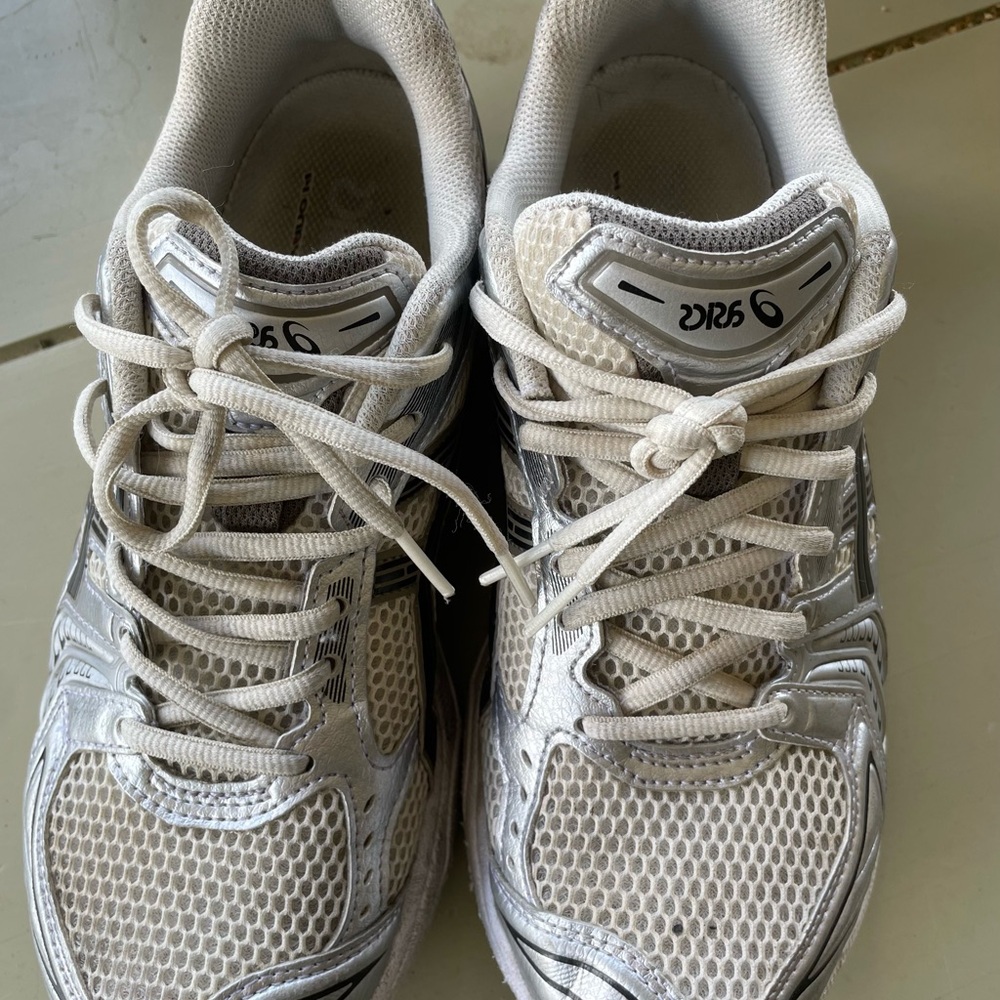 Asics Gel Sneakers